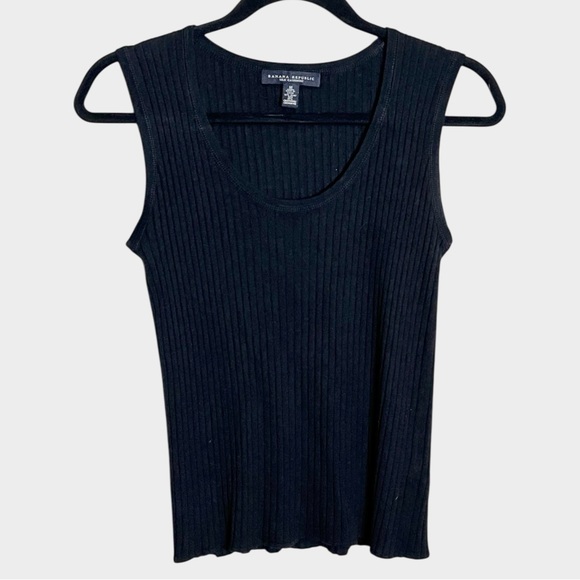 BANANA REPUBLIC Silk & Cashmere Knit Black Sleeveless Ribbed Top Size Medium - Picture 2 of 6